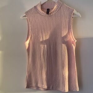 Elegant Sleeveless camisole in Soft Pink